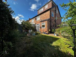 Photo 8- click for photo gallery